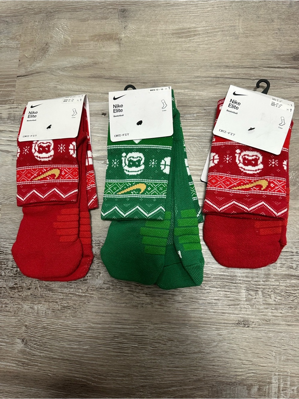 Nike Men's Crew Athletic Socks - Red & Green Holiday Knit